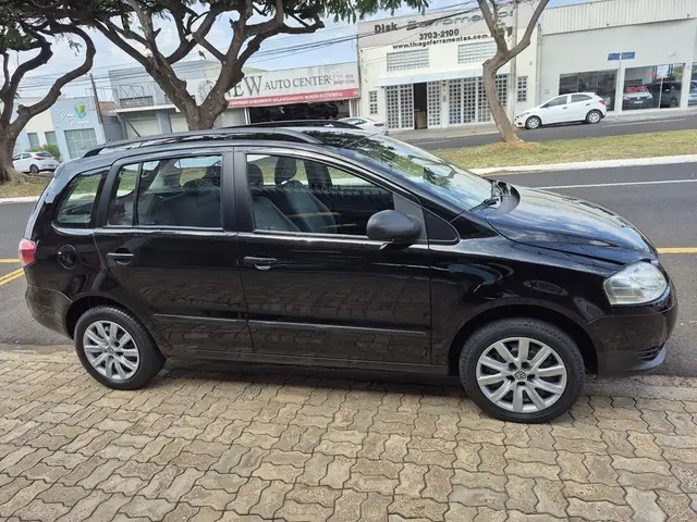 Carro Volkswagen SpaceFox 2009 Comfortline 1.6 8V (Flex)