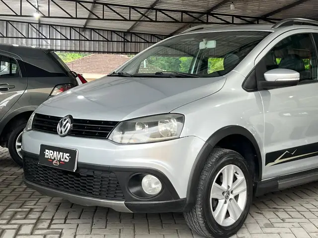 Carro Volkswagen CrossFox 2011 1.6 (Flex)