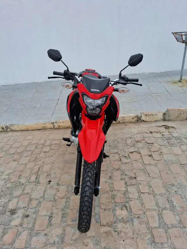 Moto Honda NXR 160 2026 Bros CBS