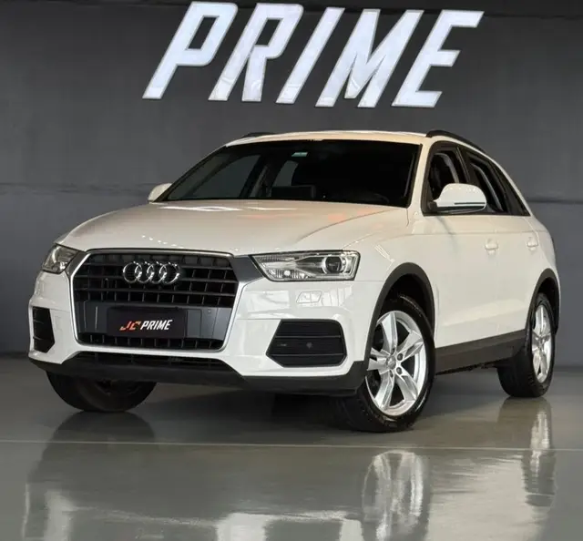 Carro Audi Q3 2017 1.4 TFSI Ambiente S Tronic (Flex)