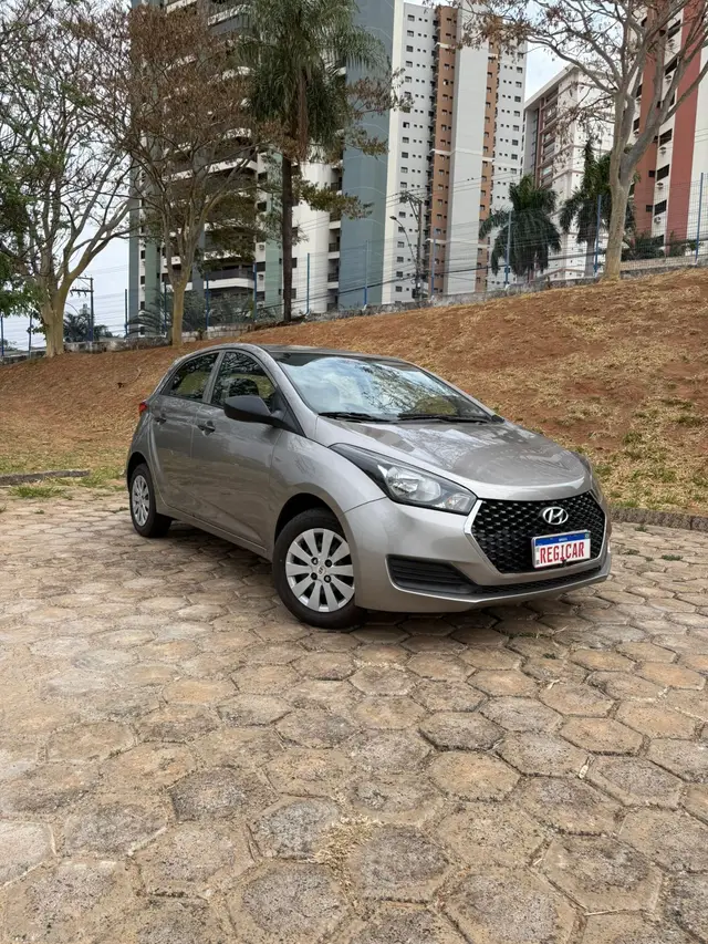 Carro Hyundai HB20 2019 1.0 Unique (Flex)