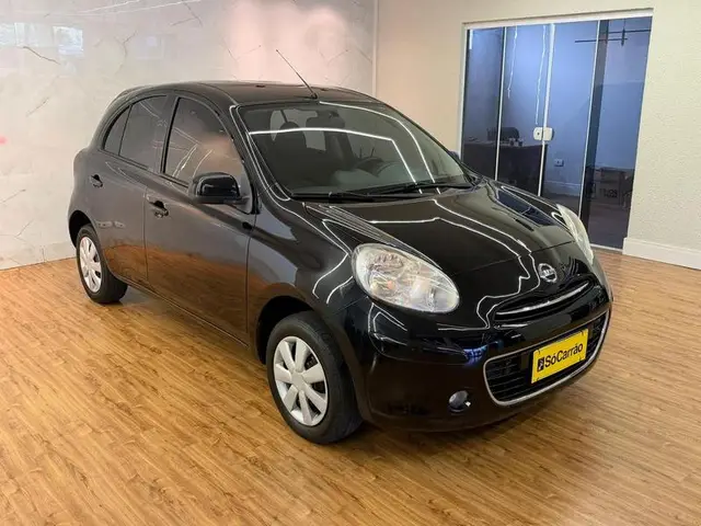 Carro Nissan March 2014 1.6 16V S (Flex)