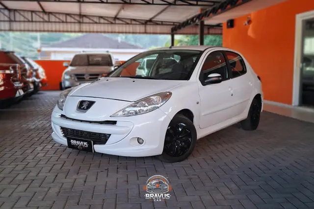 Carro Peugeot 207 2012 Hatch XR 1.4 8V (flex) 2p