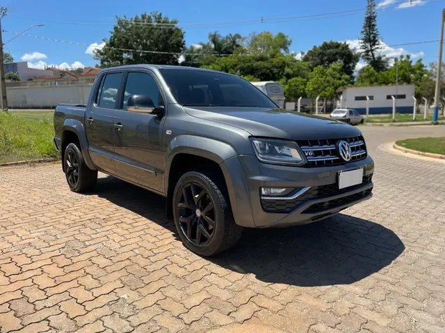 Carro Volkswagen Amarok 2018 3.0 CD 4x4 TDi Highline (Aut)