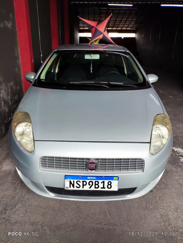Carro Fiat Punto 2010 ELX 1.4 (Flex)