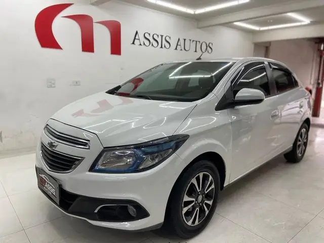 Carro Chevrolet Onix 2014 1.4 LT SPE/4 (Aut)