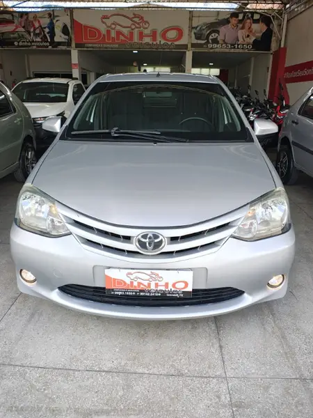 Carro Toyota Etios 2016 X 1.3 (Flex)