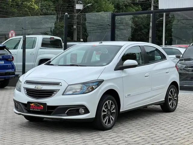 Carro Chevrolet Onix 2014 1.4 LTZ SPE/4