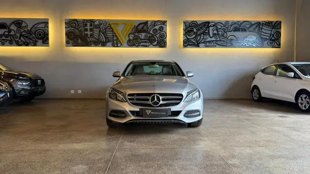 Carro Mercedes-Benz C 180  2015 CGI Estate Avant. 1.6 TB 16V Aut.