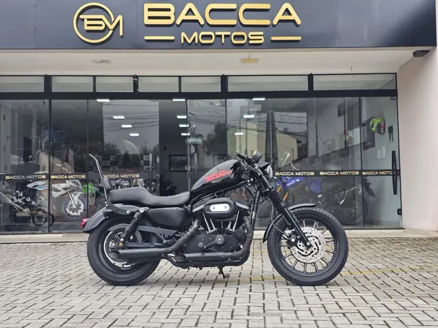 Moto Harley-Davidson Sportster XL 883 2007 Custom Xl