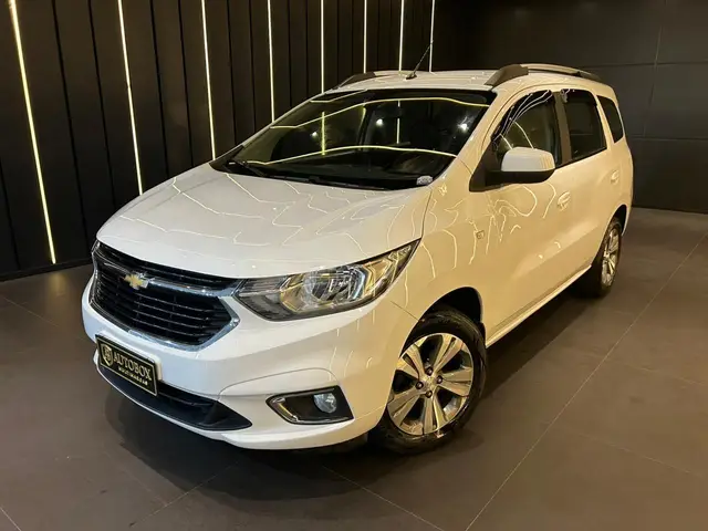 Carro Chevrolet Spin 2023 Premier 1.8 (Aut.)
