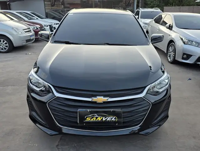 Carro Chevrolet Onix Plus 2023 LT 1.0