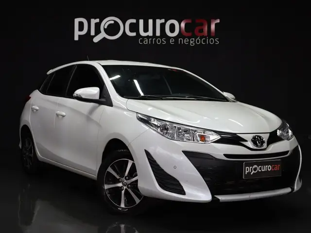 Carro Toyota Yaris 2021 1.3 XL Live (Flex)