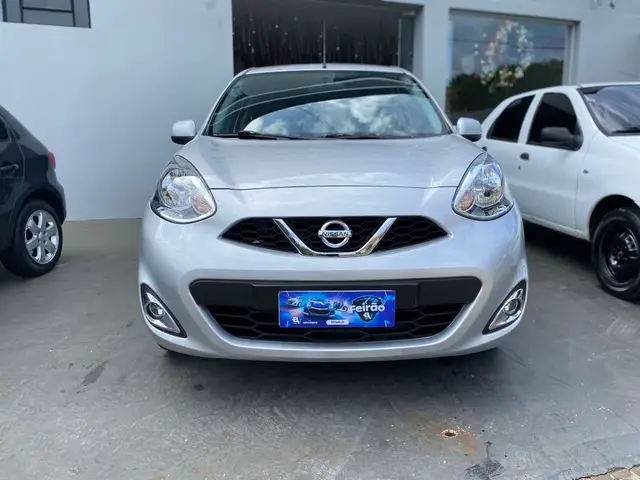 Carro Nissan March 2019 1.6 16V SV (Flex)