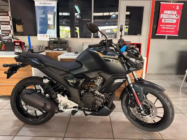 Moto Yamaha Fazer FZ15 2025 Connected
