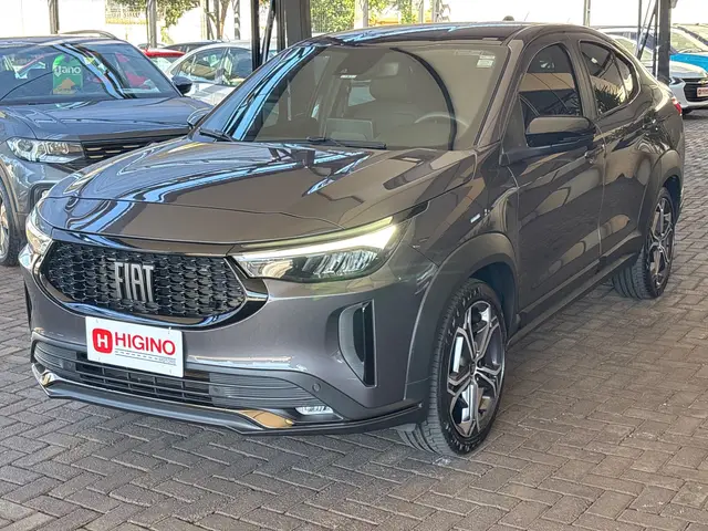 Carro Fiat Fastback 2025 Impetus