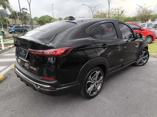 Carro Fiat Fastback 2024 Impetus