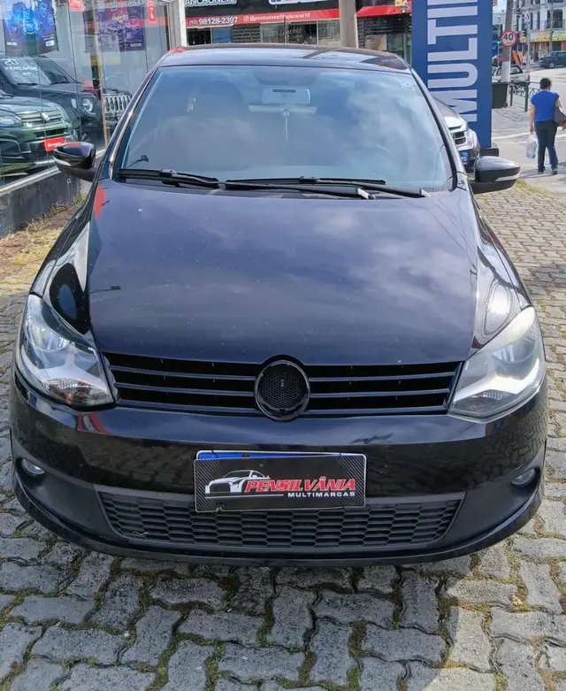 Carro Volkswagen Fox 2014 1.0 TEC (Flex) 4p
