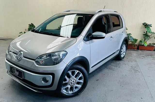 Carro Volkswagen Up! 2015 1.0 12v E-Flex cross up!