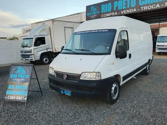 Carro Fiat Ducato 2015 2.3 TDI Multijet 12m³ MaxiCargo