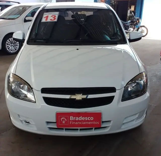 Carro Chevrolet Celta 2013 LT 1.0 (Flex)