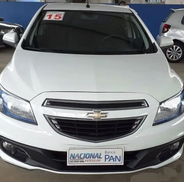 Carro Chevrolet Onix 2015 1.0 LS SPE/4