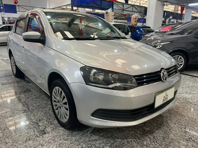 Carro Volkswagen Voyage 2014 1.0 TEC (Flex)