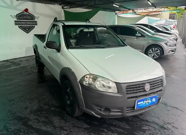 Carro Fiat Strada 2013 Working 1.4 (Flex)