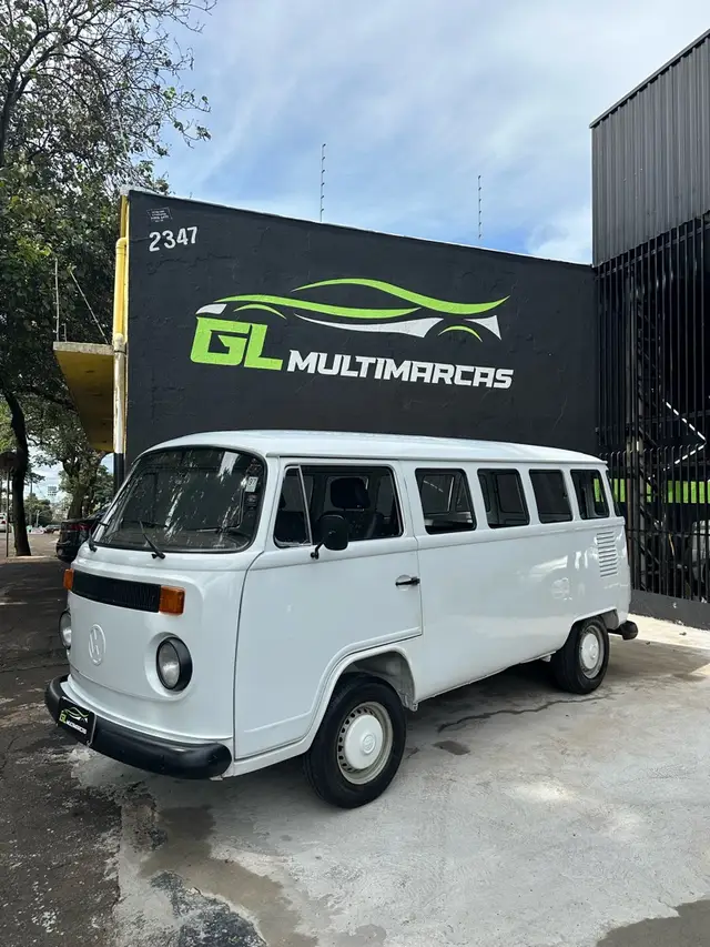 Carro Volkswagen Kombi 1995 Standard 1.6