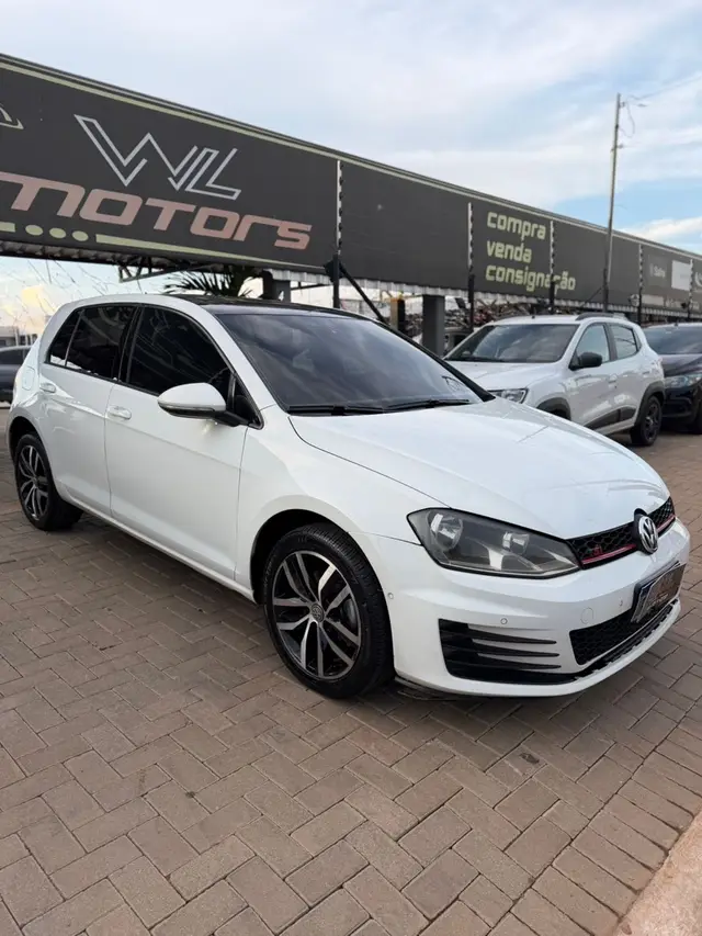 Carro Volkswagen Golf 2015 1.4 TSi BlueMotion Technology Highline