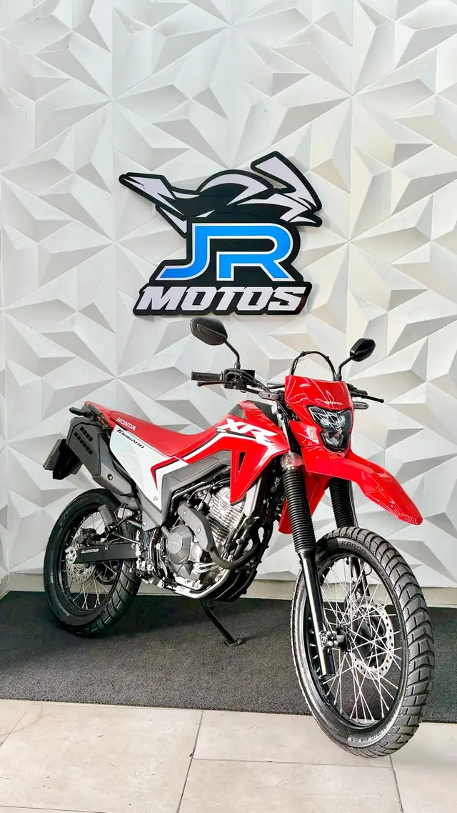 Moto Honda XR 300L 2025 Tornado
