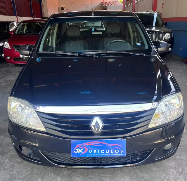 Carro Renault Logan 2012 Expression 1.0 16V (flex)