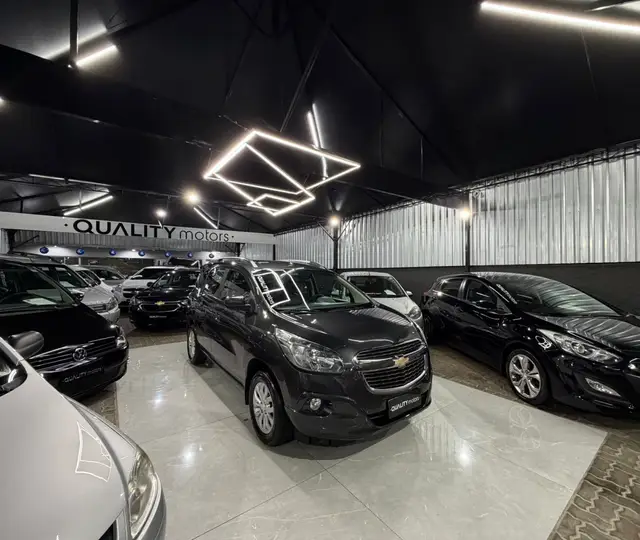 Carro Chevrolet Spin 2018 LTZ 7S 1.8 (Flex) (Aut)