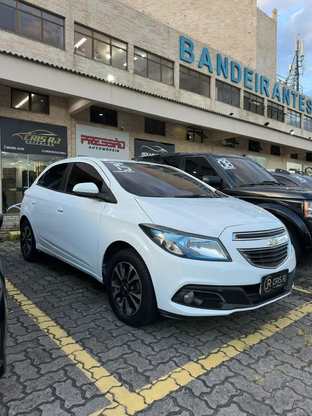 Carro Chevrolet Onix 2015 1.4 LTZ SPE/4