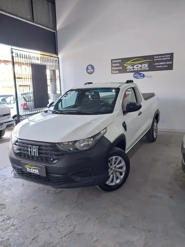 Carro Fiat Strada 2023 Endurance 1.4 Cabine Plus (Flex)