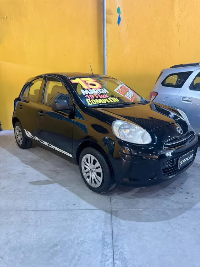 Carro Nissan March 2013 1.0 16V (Flex)