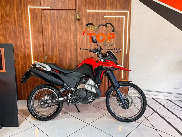 Moto Yamaha XTZ 250 Lander 2025 Connected