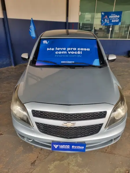 Carro Chevrolet Agile 2012 LT 1.4 8V (Flex)