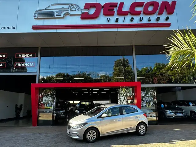 Carro Chevrolet Onix 2019 1.0 Joy SPE/4