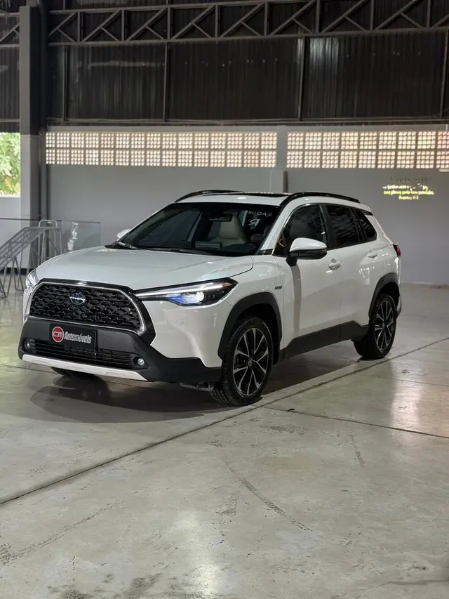 Carro Toyota Corolla Cross 2024 XRX Hybrid 1.8