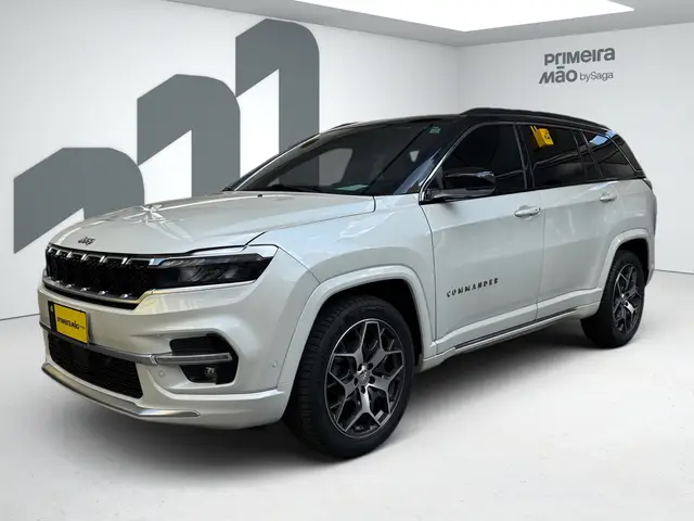 Carro Jeep Commander 2023 Overland 1.3 T270