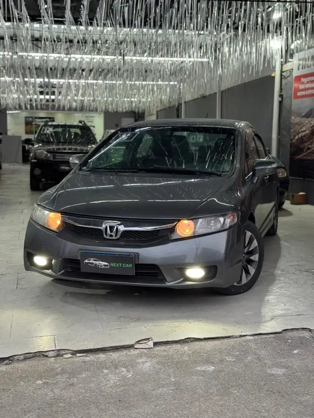 Carro Honda Civic 2011 New  LXL 1.8 i-VTEC (Couro) (Flex)