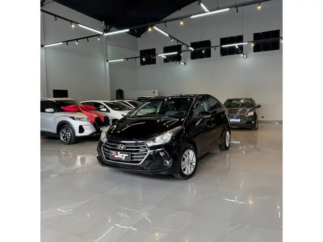 Carro Hyundai HB20S 2017 1.6 Comfort Plus (Flex)