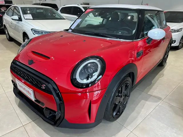 Carro MINI Cooper 2023 S 2.0 Turbo 16v 3p Aut.
