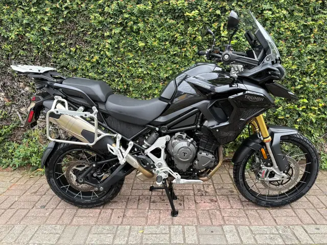 Moto Triumph Tiger 1200 2024 Rally Black Edition