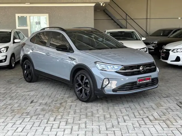 Carro Volkswagen Nivus 2023 Highline 200 TSI