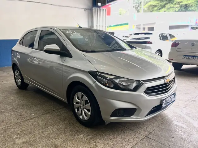 Carro Chevrolet Onix 2019 1.0 LT SPE/4
