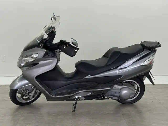 Moto Suzuki Burgman 2016 400