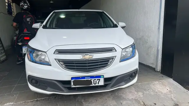 Carro Chevrolet Prisma 2015 1.4 LT SPE/4