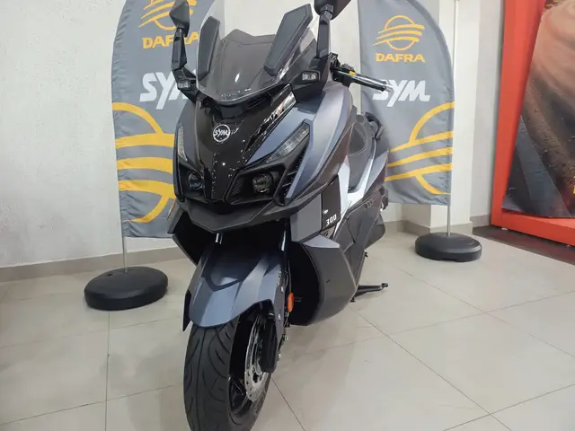 Moto Dafra Cruisym 2026 300 ABS